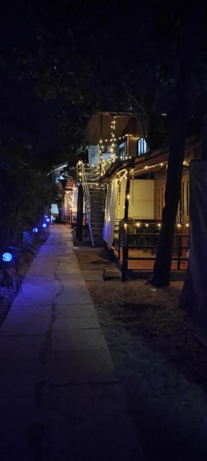 ホテル Columbus Goa パロレム エクステリア 写真