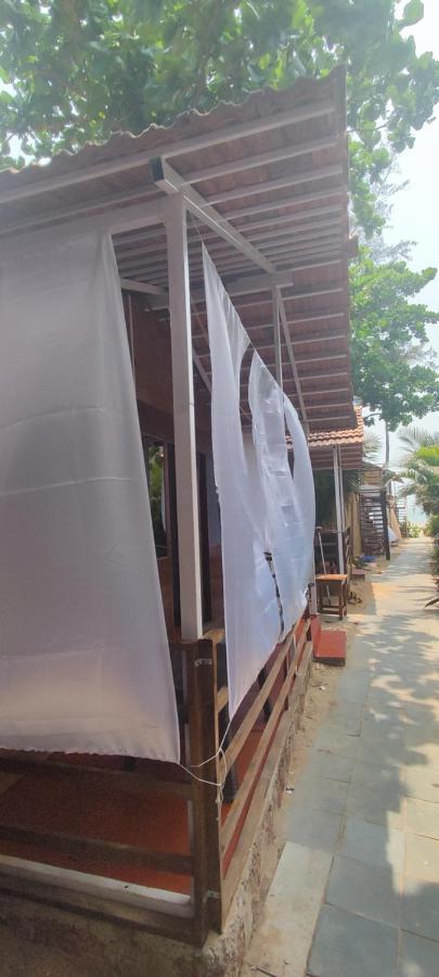 ホテル Columbus Goa パロレム エクステリア 写真